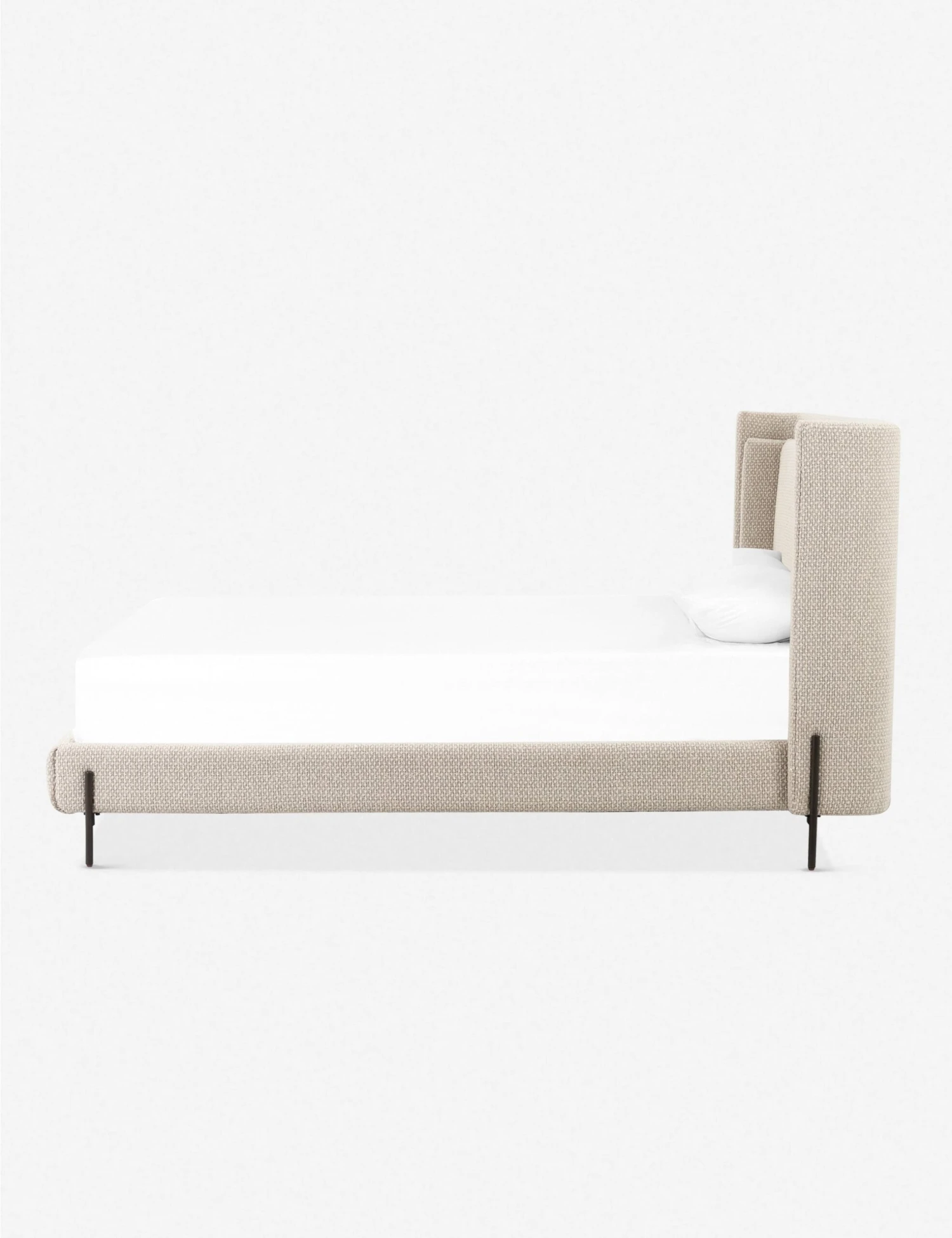 Yvonne Platform Bed