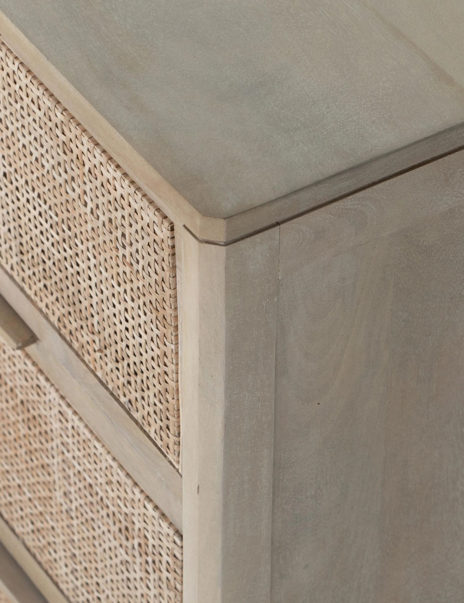 Hannah 6-Drawer Dresser