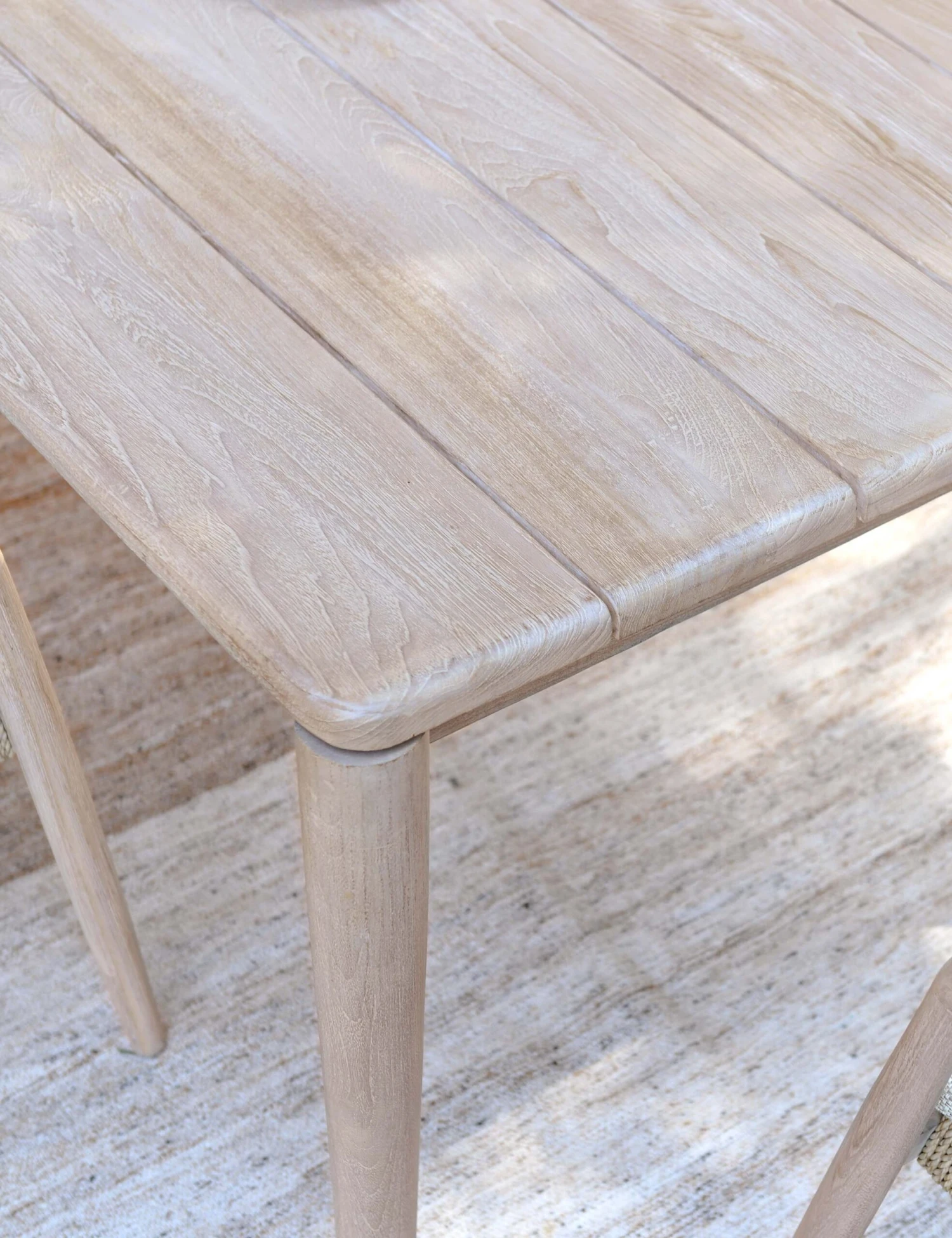 Bella Indoor / Outdoor Dining Table