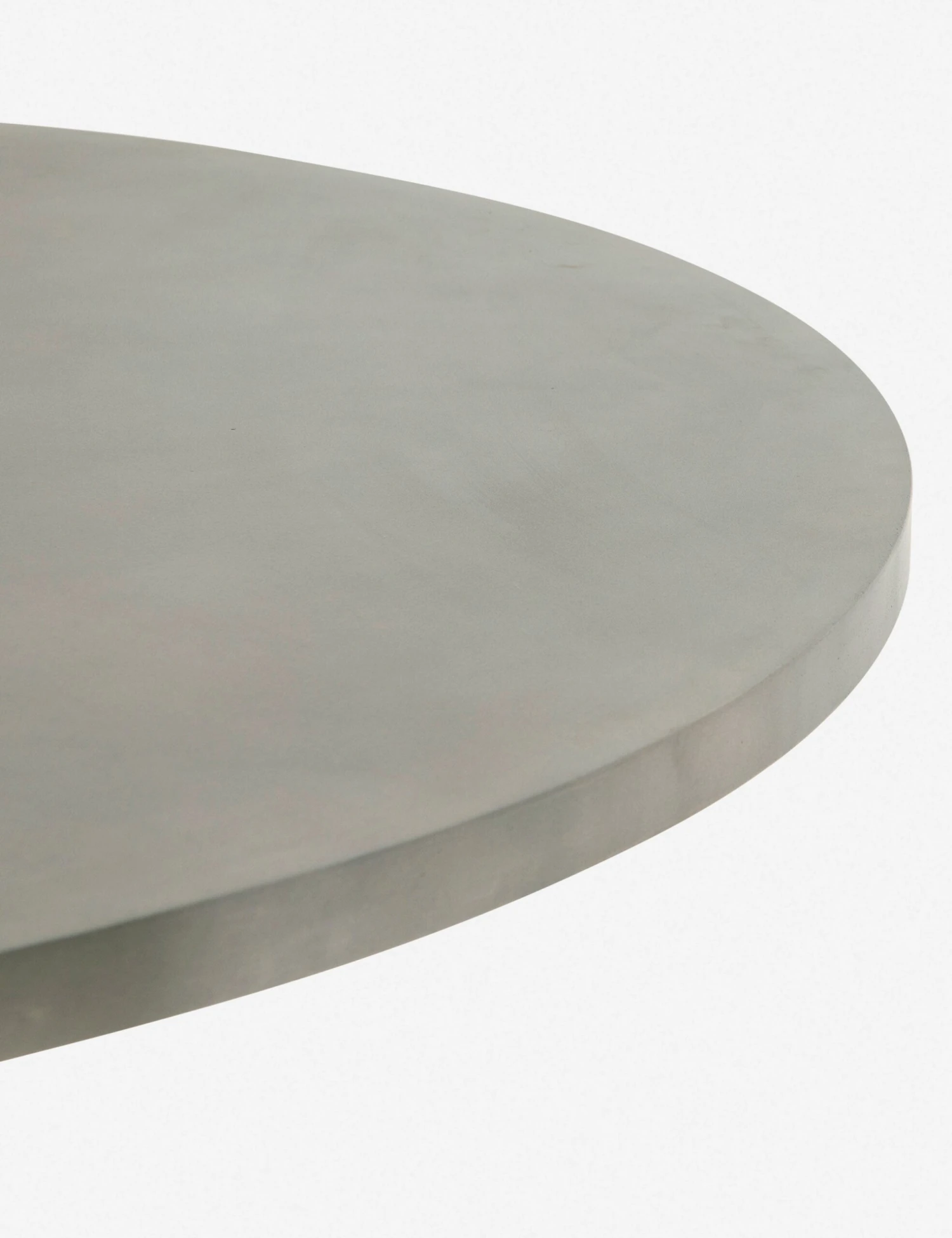 Schuller Indoor / Outdoor Round Dining Table