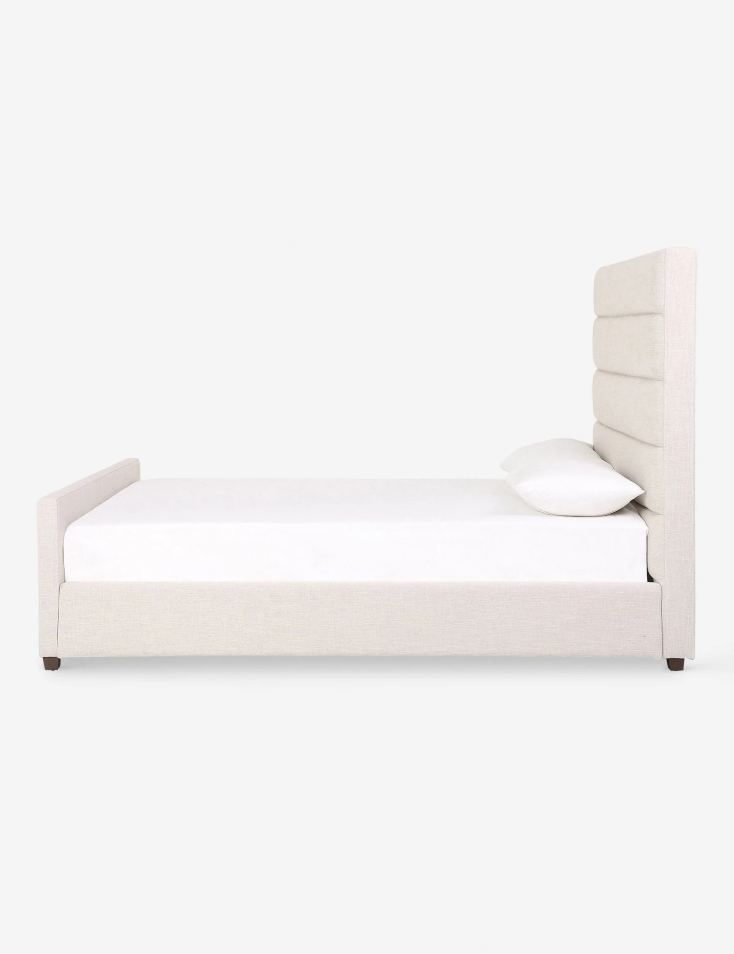 Delicia Platform Bed